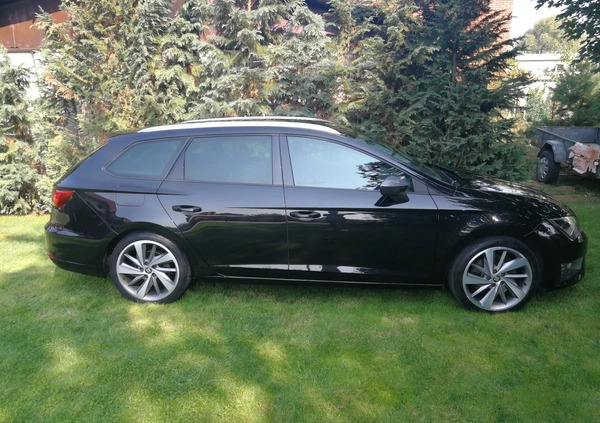 Seat Leon cena 47900 przebieg: 259900, rok produkcji 2014 z Świeradów-Zdrój małe 46